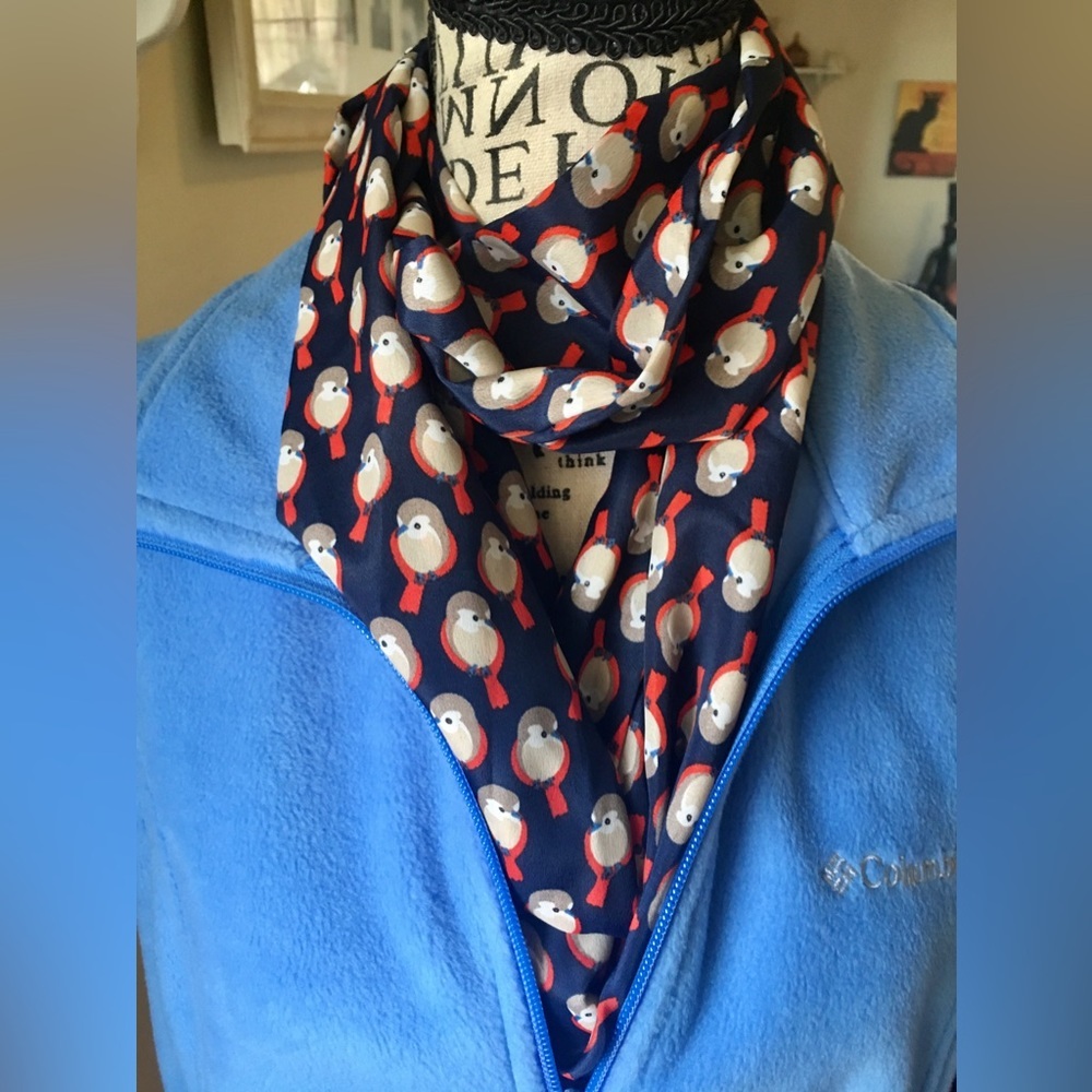 Little Bird Print Infinity Loop Infinity Scarf - Picture 8 of 8